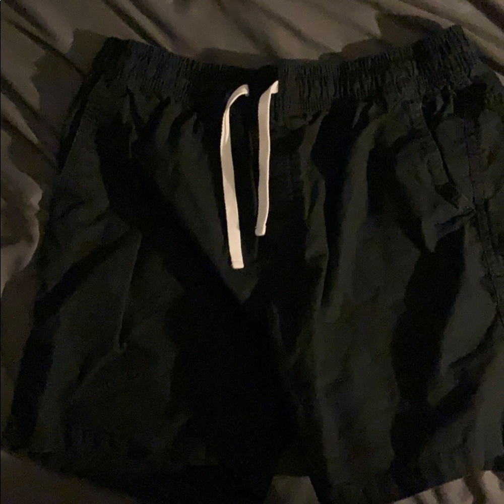 Cotton on black cargo short